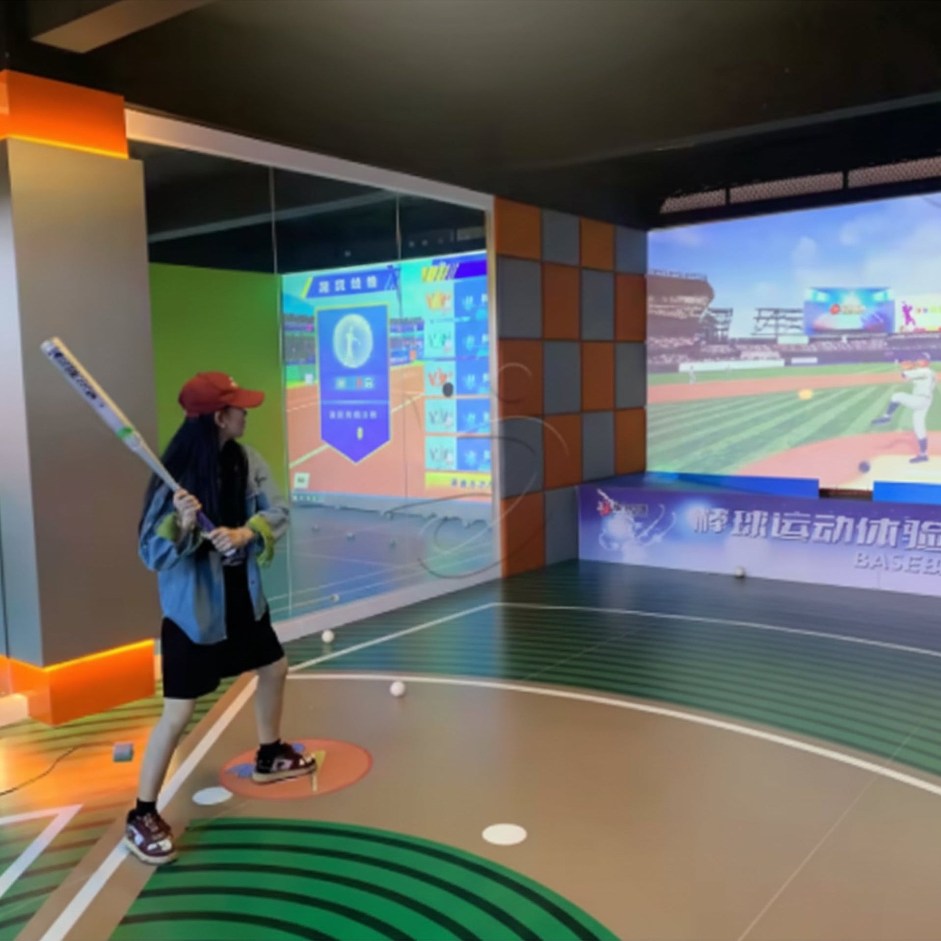 SkyLane GlassCube Interactive Baseball Simulator